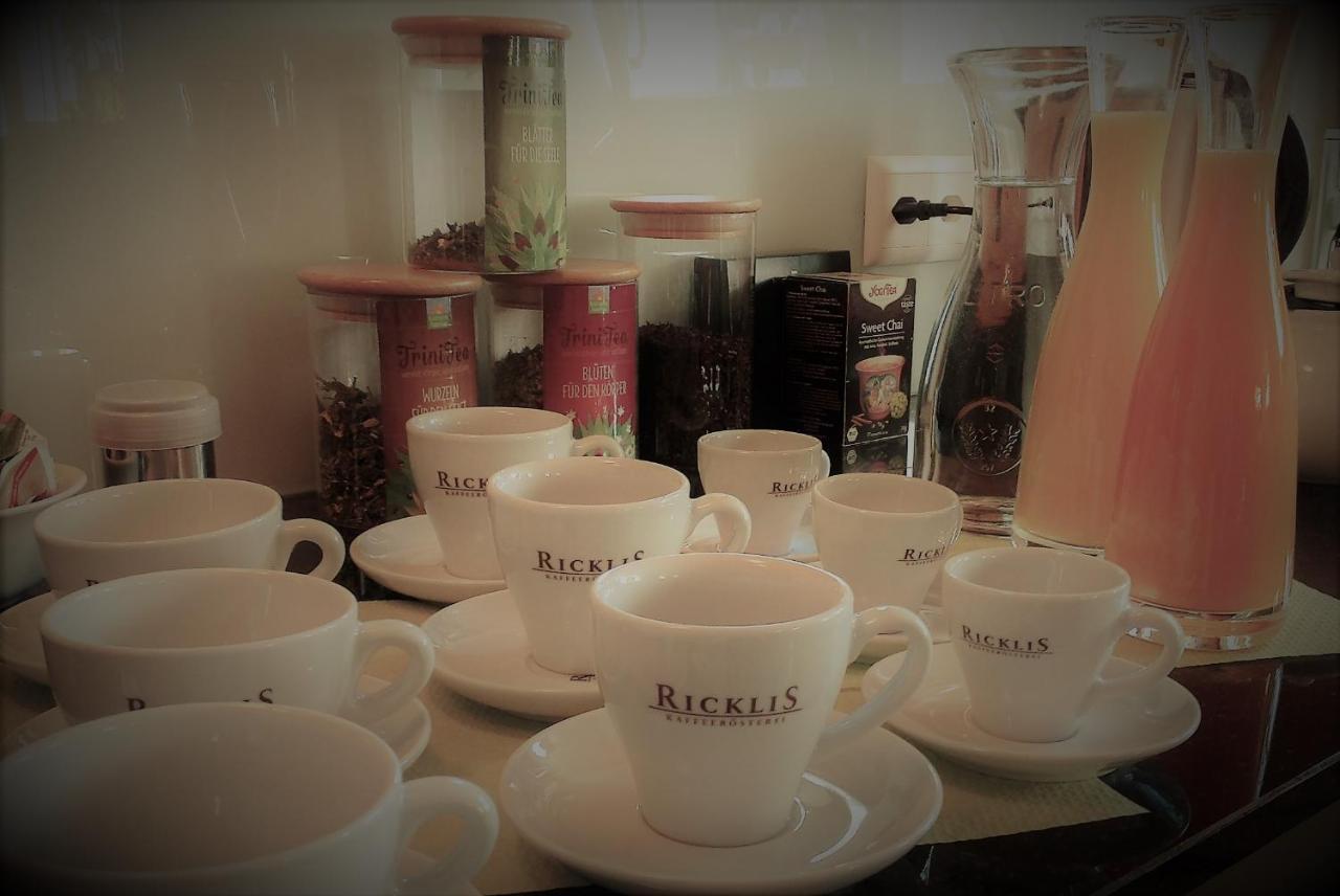 B&B Am Brunnen Stein  外观 照片