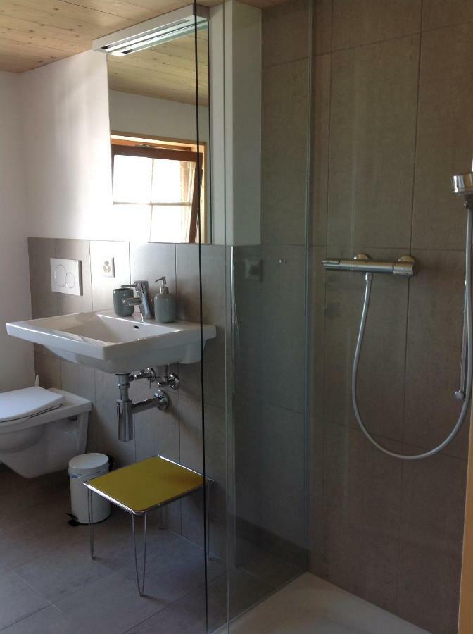 B&B Am Brunnen Stein  外观 照片